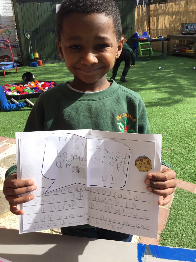 childholdingwriting